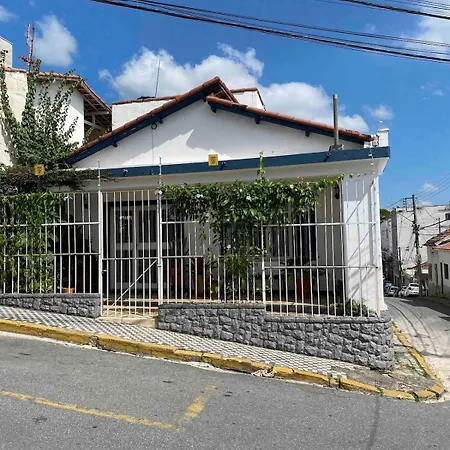 Casa Vintage Cm Garagem/ 2 Quartos + 1
