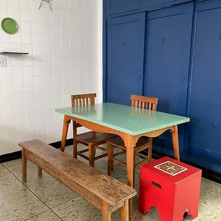 Casa Vintage Cm Garagem/ 2 Quartos + 1 Casa de férias Fortaleza (Ceara)